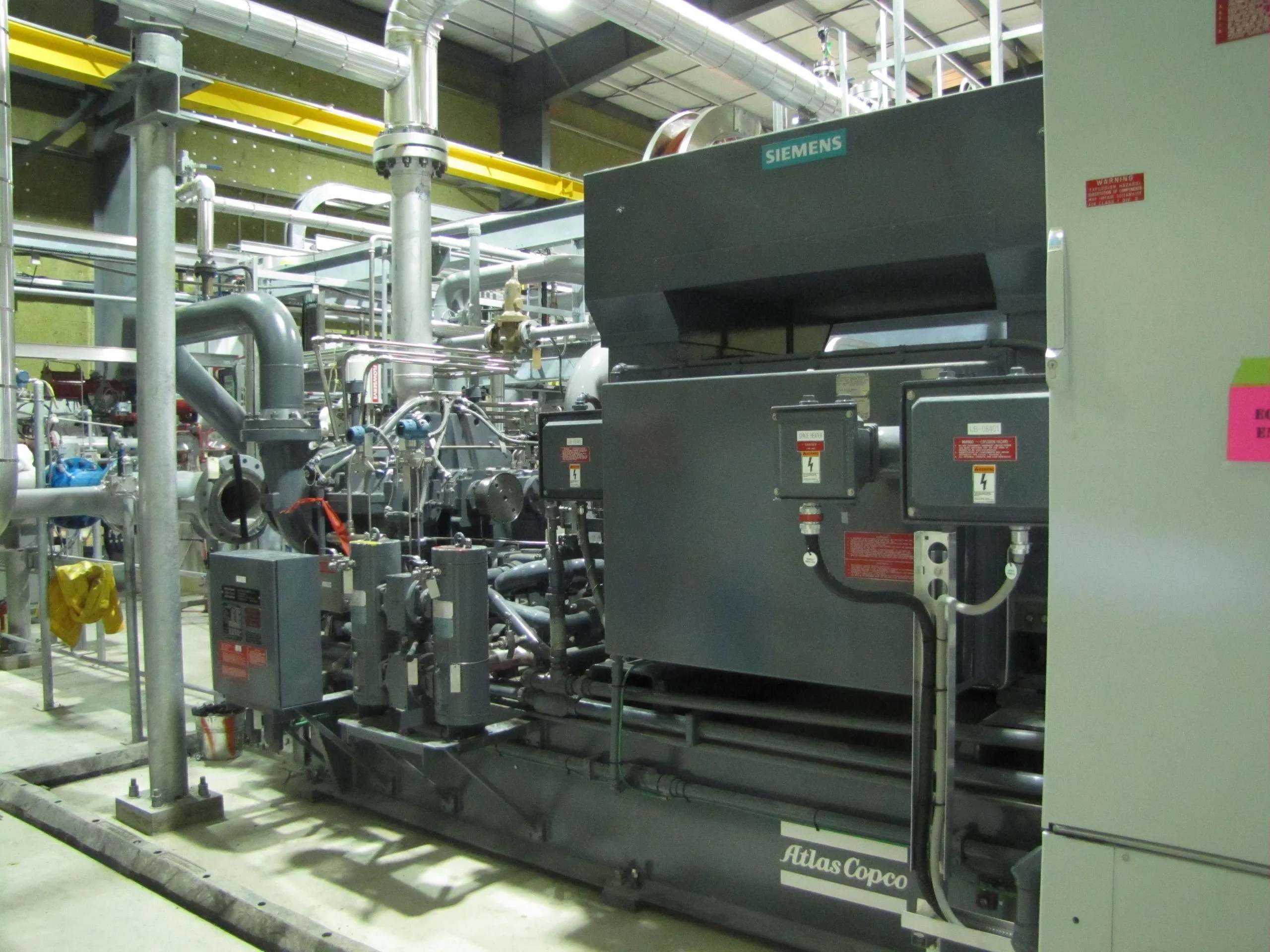 Refrigeration compressor